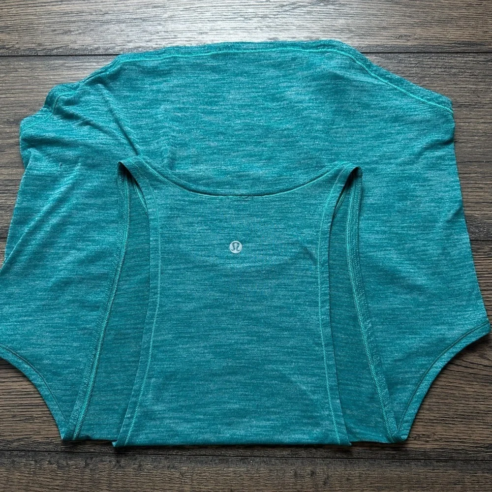 lululemon athletica Teal Tank Top